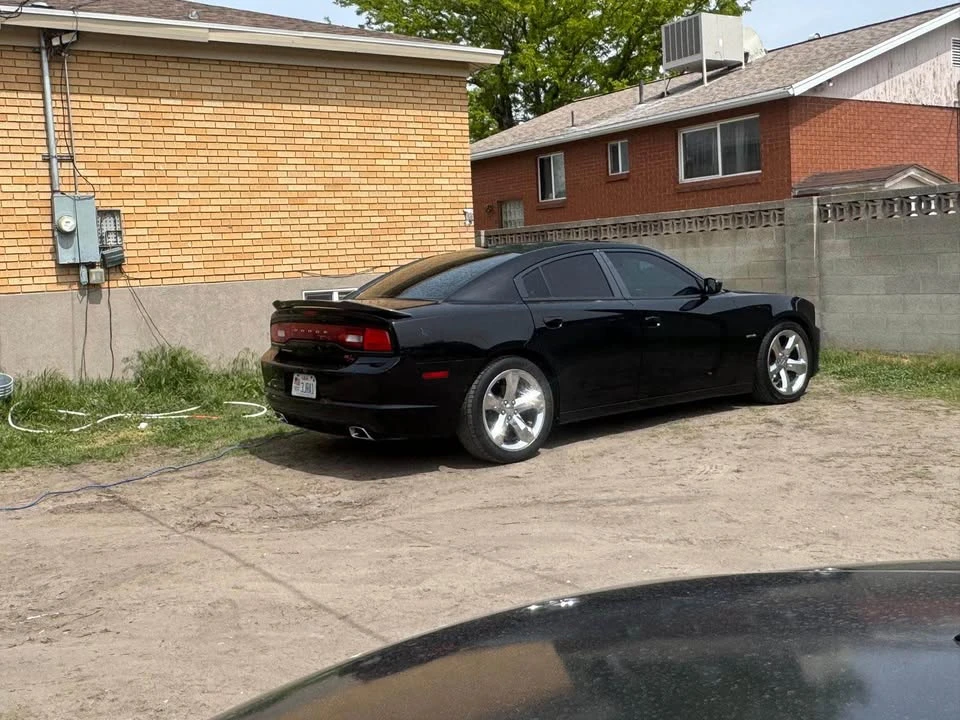 2011 Dodge Charger 7th Gen - Image 4 of 6