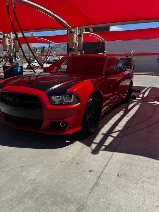 2011 Dodge Charger 7th Gen - Image 2 of 4