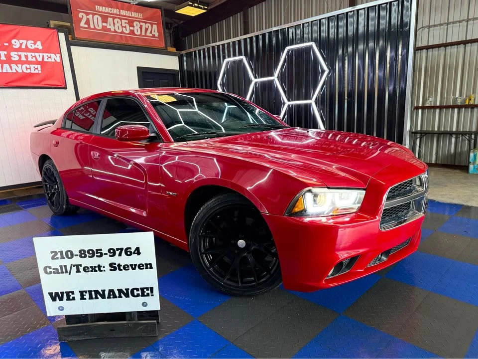 2011 Dodge Charger 7th Gen - Image 2 of 11