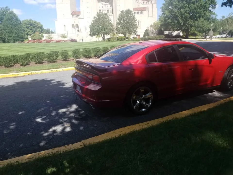 2011 Dodge Charger 7th Gen - Image 18 of 19