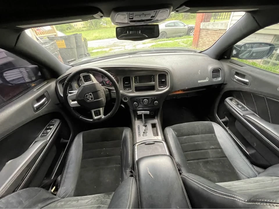 2011 Dodge Charger 7th Gen - Image 5 of 6