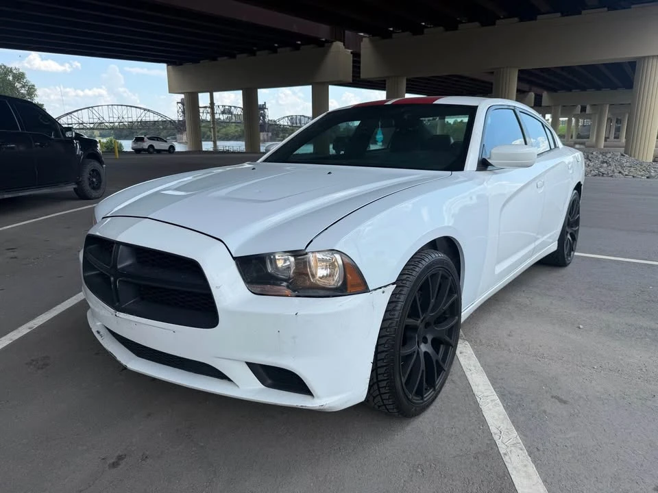 2011 Dodge Charger 7th Gen - Image 3 of 6