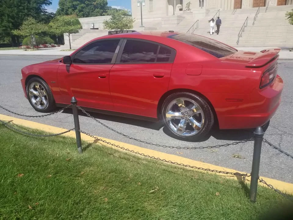 2011 Dodge Charger 7th Gen - Image 14 of 19