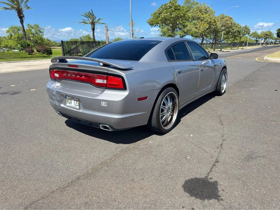 2011 Dodge Charger 7th Gen - Image 4 of 18