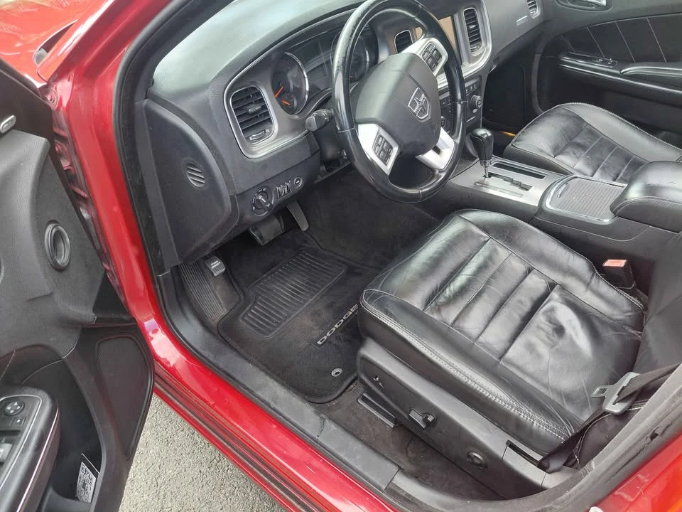 2011 Dodge Charger 7th Gen - Image 10 of 19