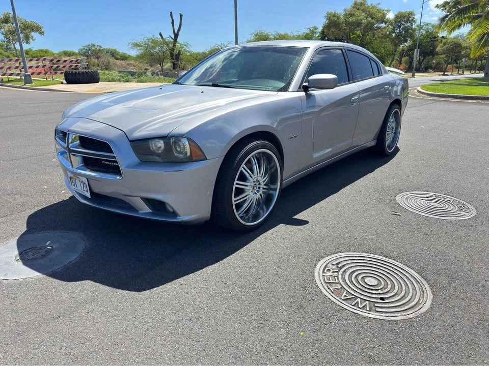 2011 Dodge Charger 7th Gen - Image 2 of 18