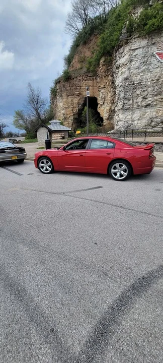 2011 Dodge Charger 7th Gen - Image 3 of 6