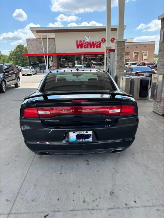 2011 Dodge Charger 7th Gen - Image 5 of 12