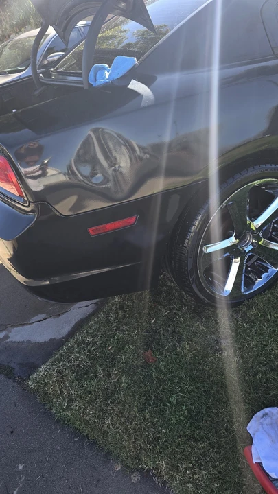 2011 Dodge Charger 7th Gen - Image 8 of 16