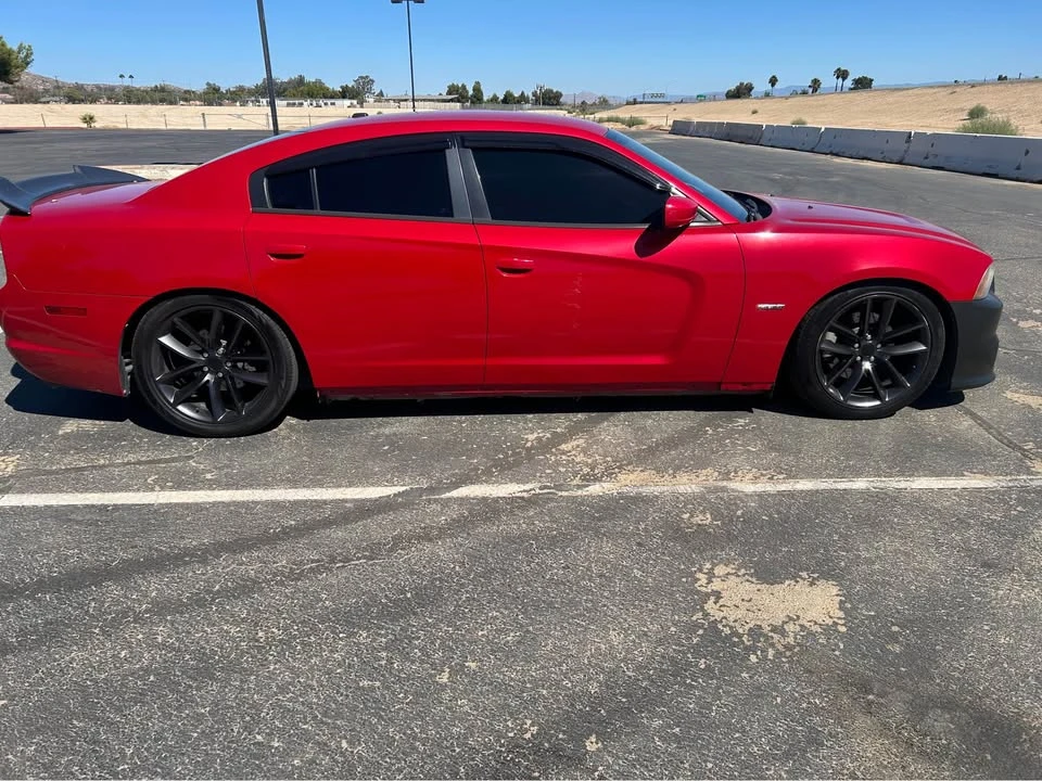 2011 Dodge Charger 7th Gen - Image 5 of 9