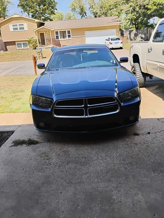2011 Dodge Charger 7th Gen - Image 5 of 10