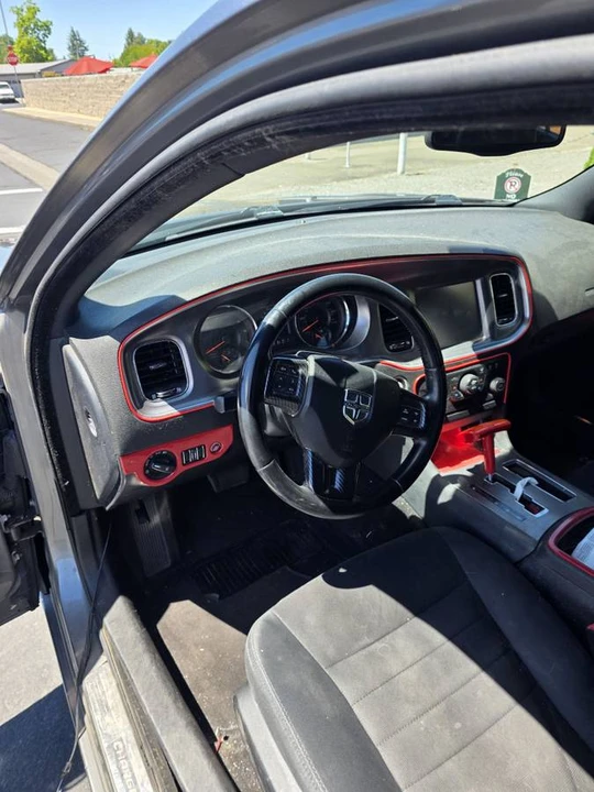 2011 Dodge Charger 7th Gen - Image 5 of 5