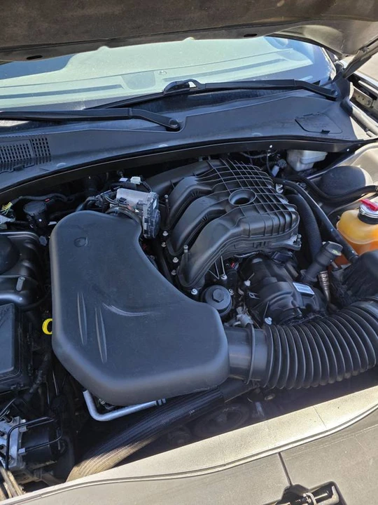 2011 Dodge Charger 7th Gen - Image 2 of 5