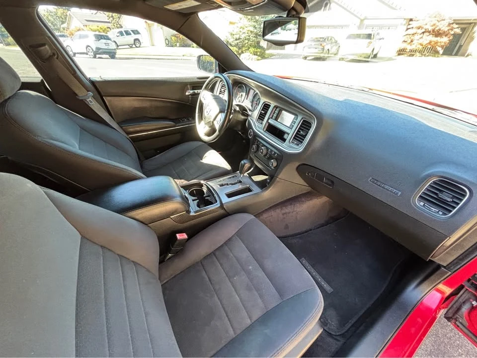2011 Dodge Charger 7th Gen - Image 12 of 14