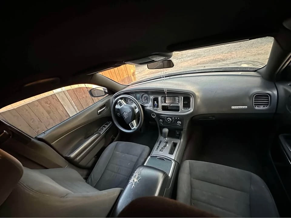 2011 Dodge Charger 7th Gen - Image 6 of 9