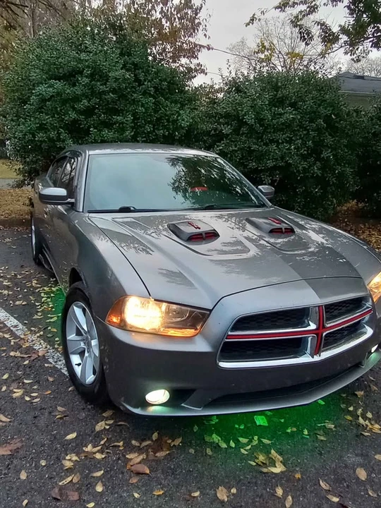 2011 Dodge Charger 7th Gen - Image 2 of 3