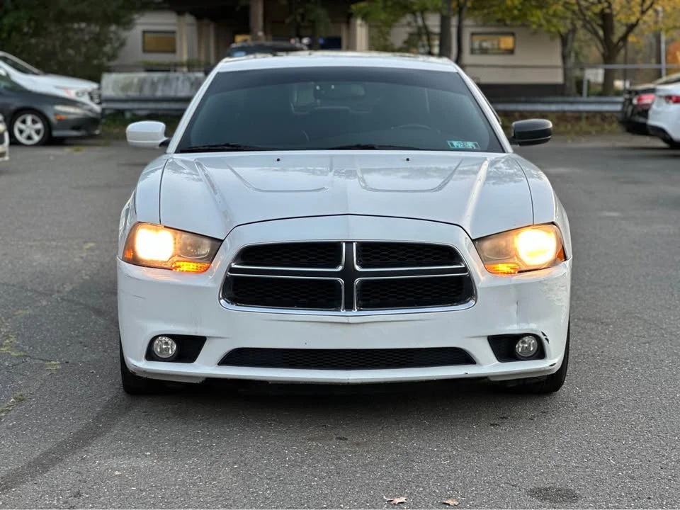 2011 Dodge Charger 7th Gen - Image 2 of 14