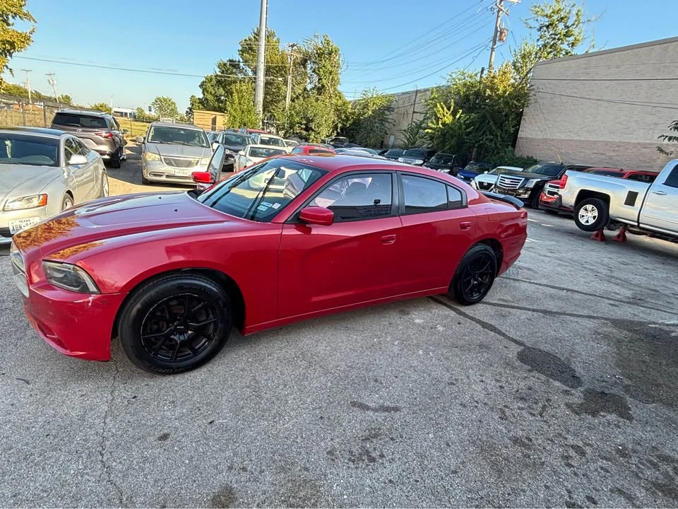 2011 Dodge Charger 7th Gen - Image 3 of 8