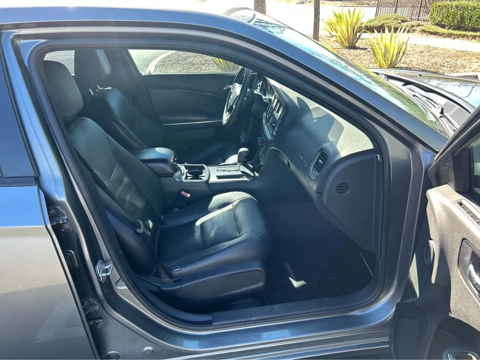 2011 Dodge Charger 7th Gen - Image 10 of 13