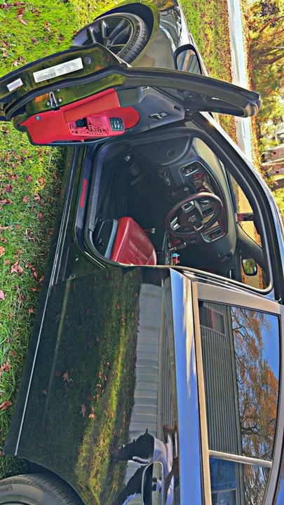 2011 Dodge Charger 7th Gen - Image 5 of 11
