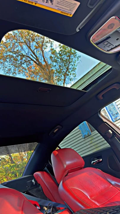 2011 Dodge Charger 7th Gen - Image 4 of 11