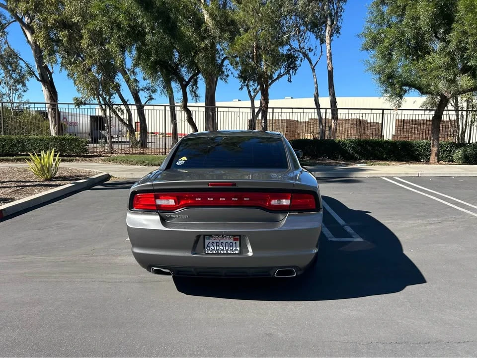 2011 Dodge Charger 7th Gen - Image 4 of 13