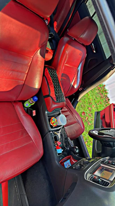 2011 Dodge Charger 7th Gen - Image 9 of 11