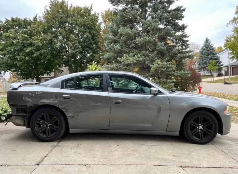 2011 Dodge Charger 7th Gen - Image 3 of 9