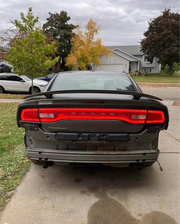2011 Dodge Charger 7th Gen - Image 7 of 9
