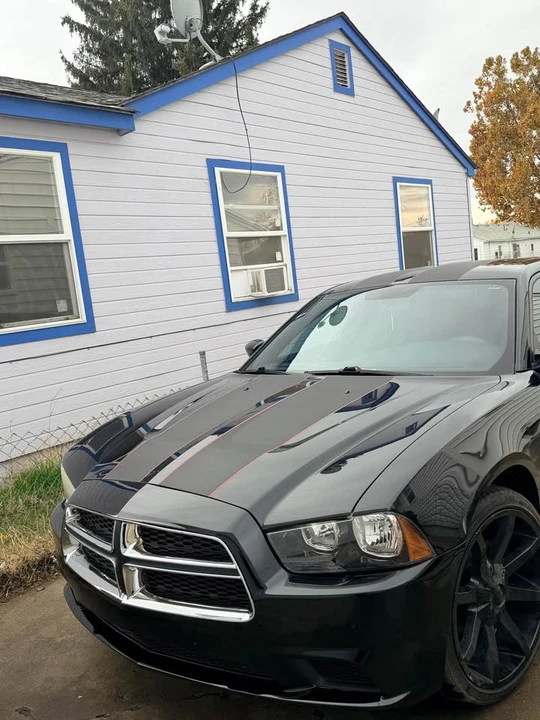 2011 Dodge Charger 7th Gen - Image 2 of 14