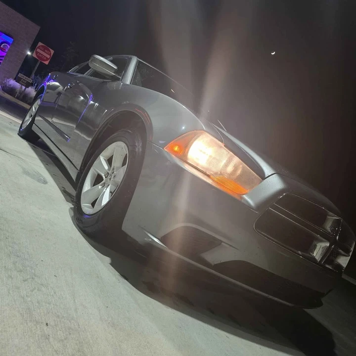 2011 Dodge Charger 7th Gen - Image 3 of 10