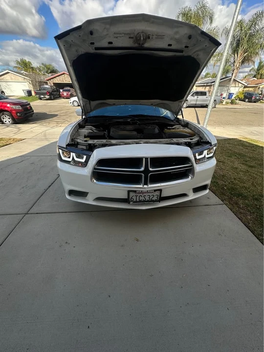 2011 Dodge Charger 7th Gen - Image 3 of 4