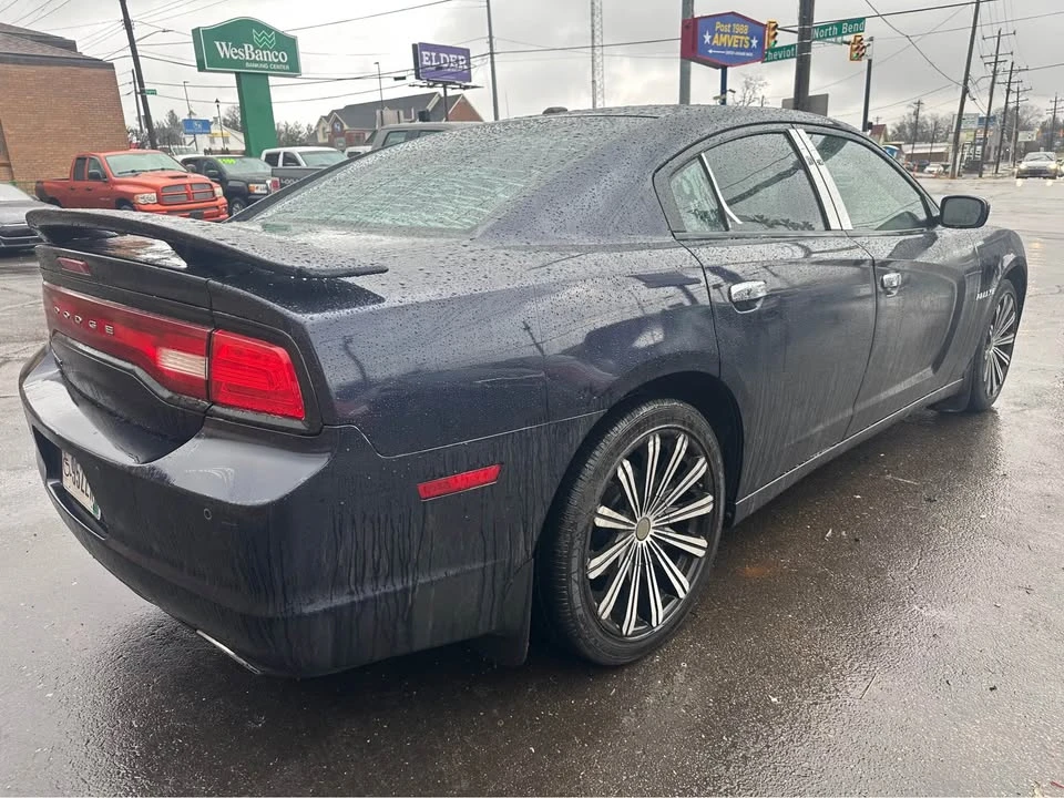 2011 Dodge Charger 7th Gen - Image 5 of 14