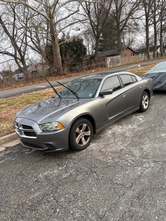 2011 Dodge Charger 7th Gen - Image 2 of 2