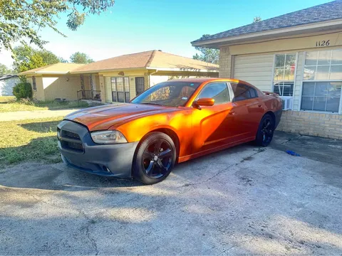 2011 Dodge Charger · SE Sedan 4D