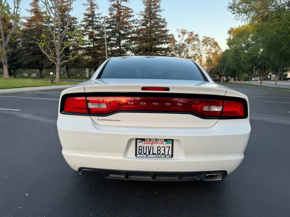 2011 Dodge Charger 7th Gen - Image 3 of 17