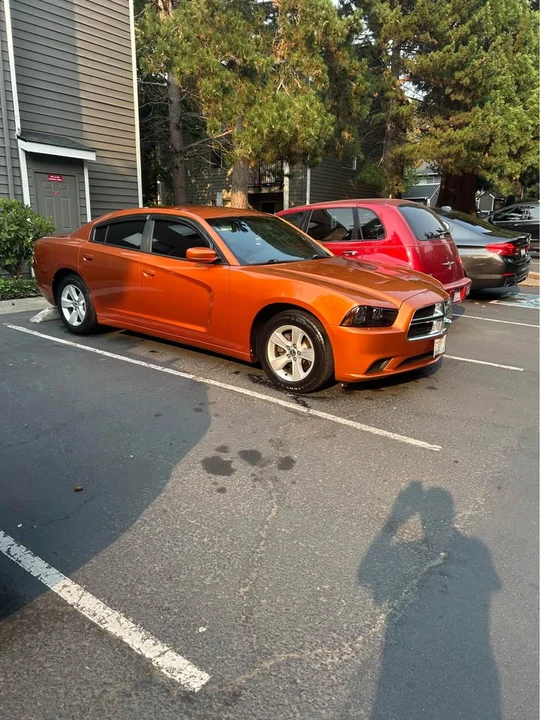 2011 Dodge Charger 7th Gen - Image 5 of 5