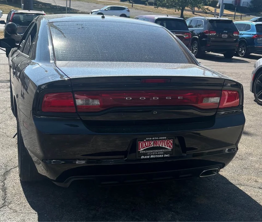 2011 Dodge Charger 7th Gen - Image 2 of 5