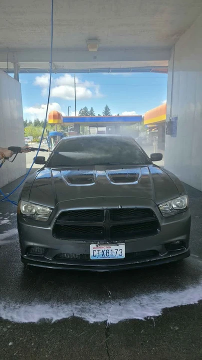 2011 Dodge Charger 7th Gen - Image 6 of 7