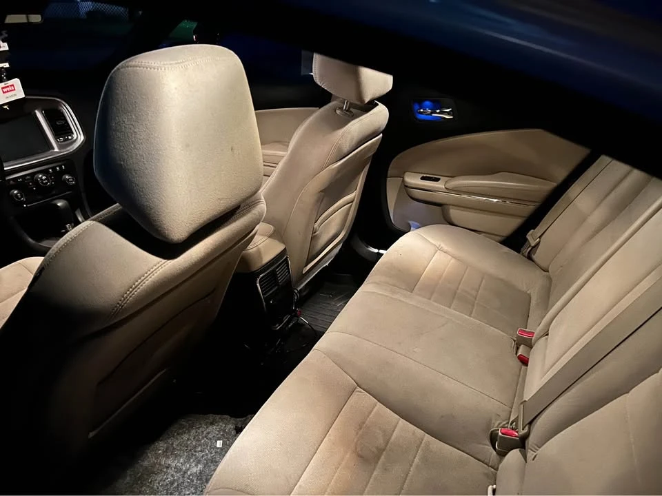 2011 Dodge Charger 7th Gen - Image 6 of 8