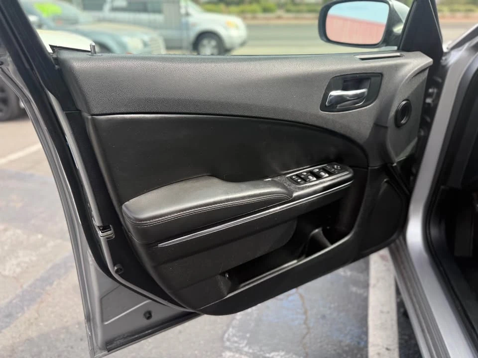 2011 Dodge Charger 7th Gen - Image 10 of 20
