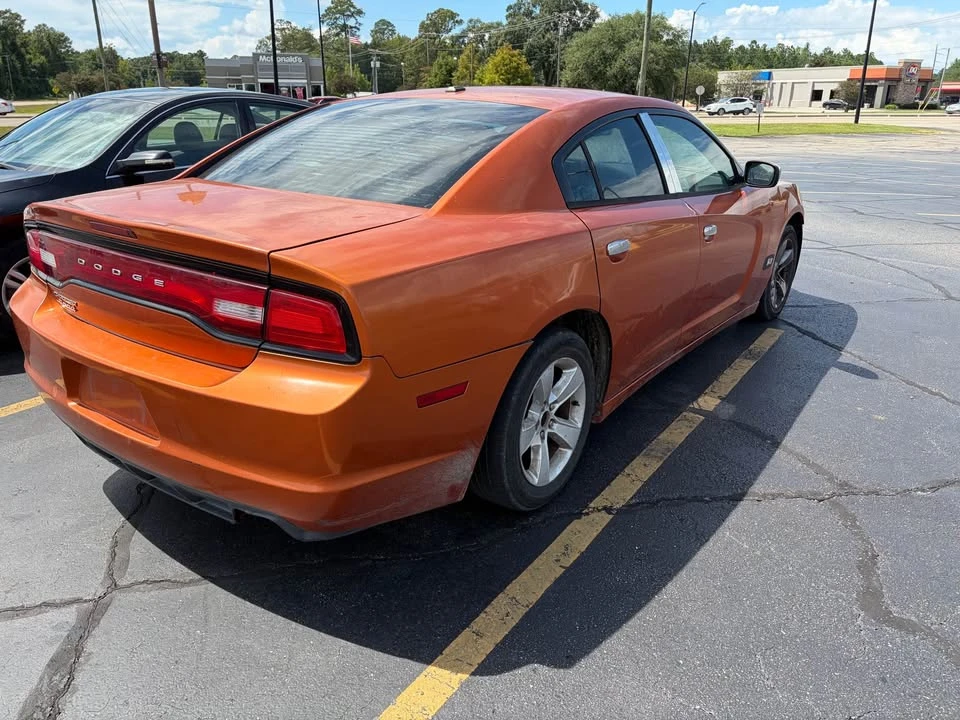2011 Dodge Charger 7th Gen - Image 3 of 6