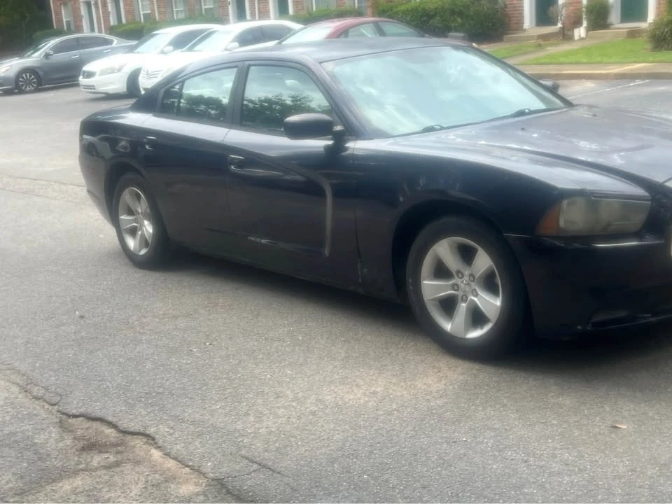 2011 Dodge Charger 7th Gen - Image 4 of 10
