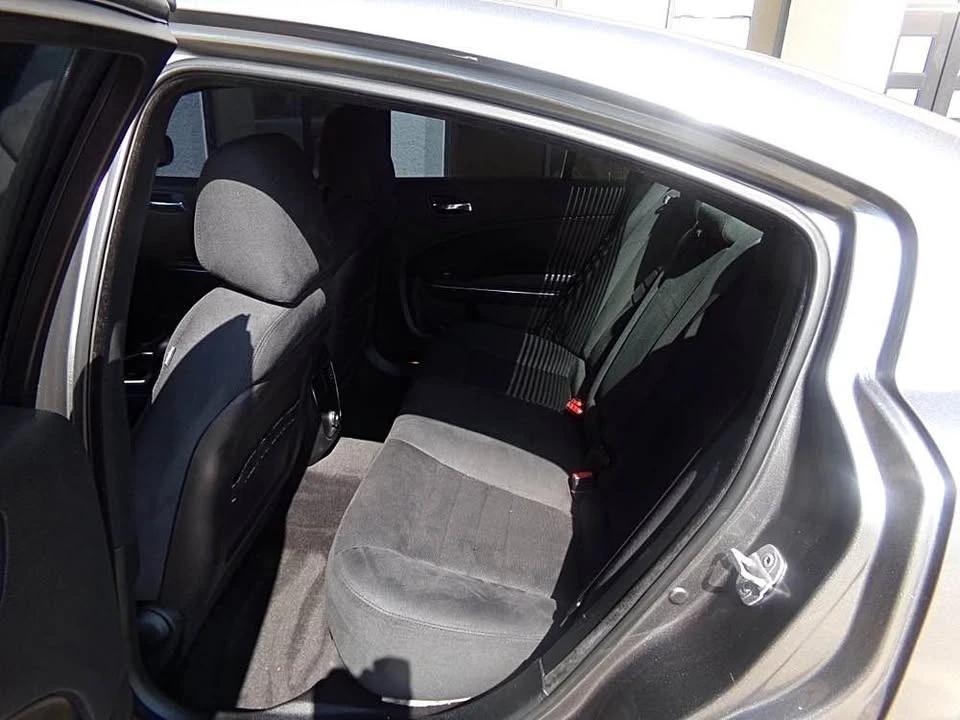 2011 Dodge Charger 7th Gen - Image 6 of 6