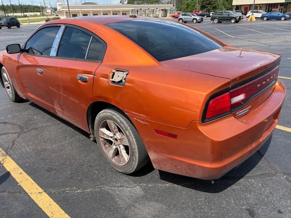 2011 Dodge Charger 7th Gen - Image 4 of 6