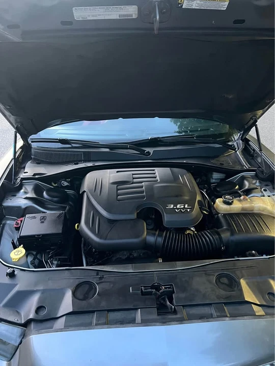 2011 Dodge Charger 7th Gen - Image 7 of 12