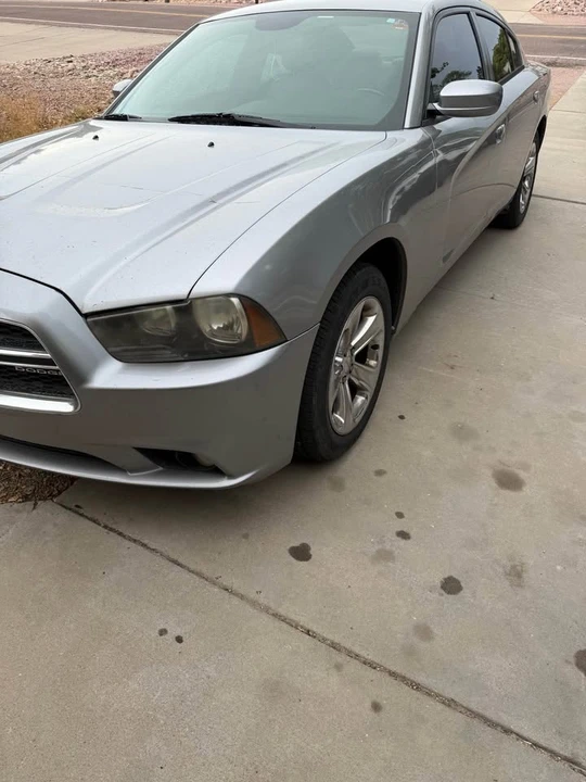 2011 Dodge Charger 7th Gen - Image 3 of 4