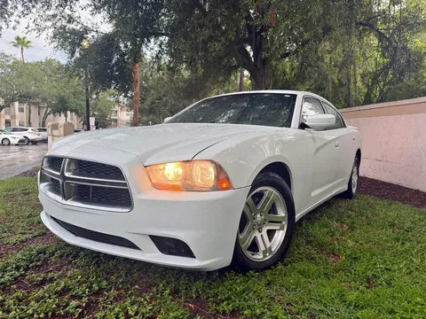 2011 Dodge Charger SE Sedan 4D