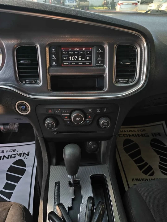 2011 Dodge Charger 7th Gen - Image 7 of 9