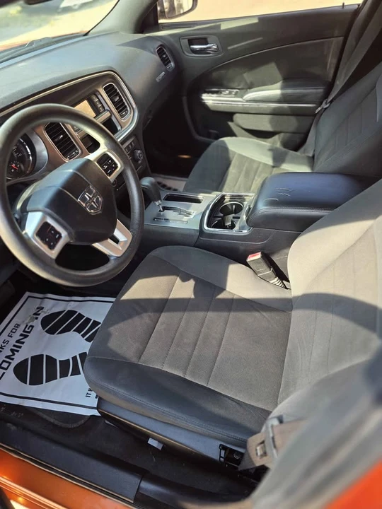 2011 Dodge Charger 7th Gen - Image 3 of 9